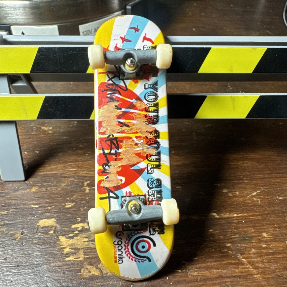 Vintage Tech Deck Fingerboard Quim Cardona Toy Skateboard Skater Skate Board‎